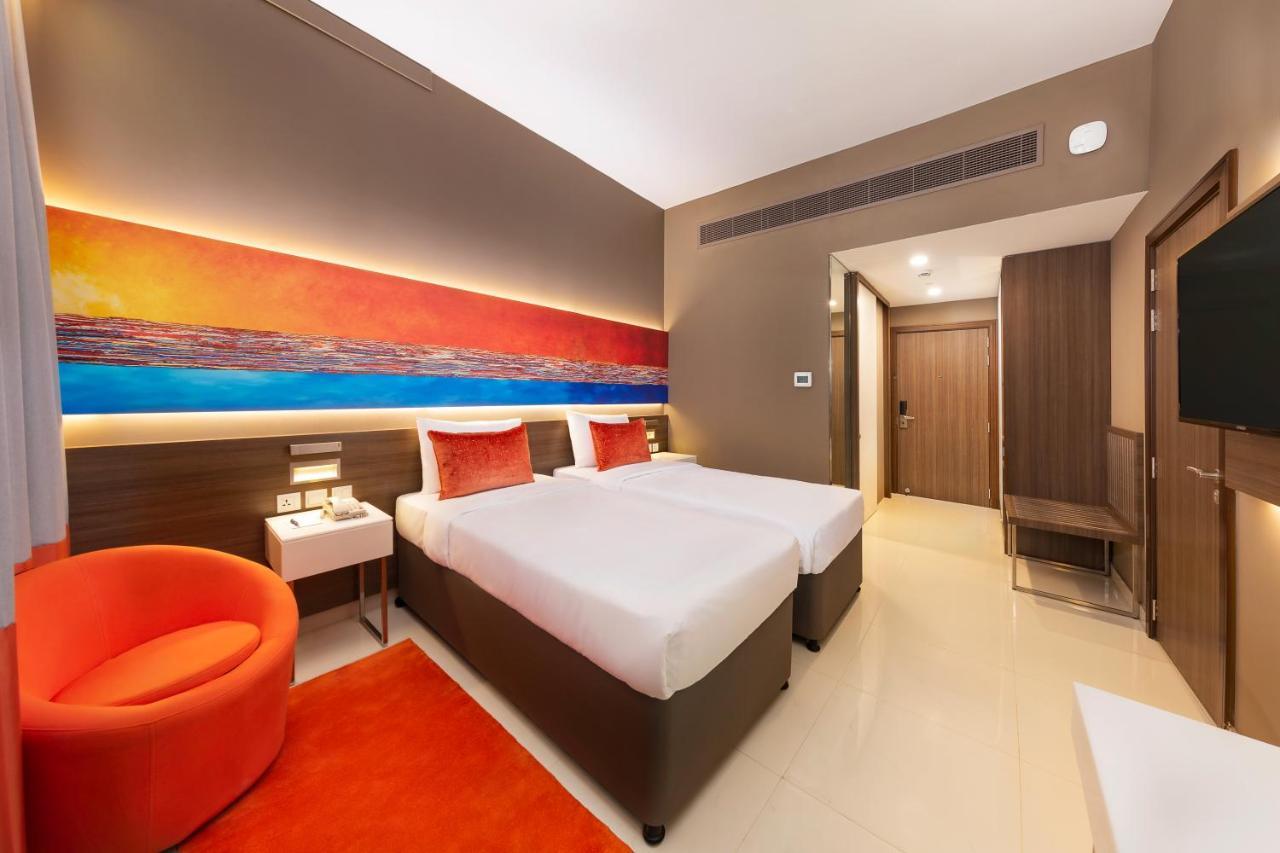 ซิตี้แม็กซ์ โฮเต็ล อัลบาร์ชา Hotel ดูไบ ภายนอก รูปภาพ