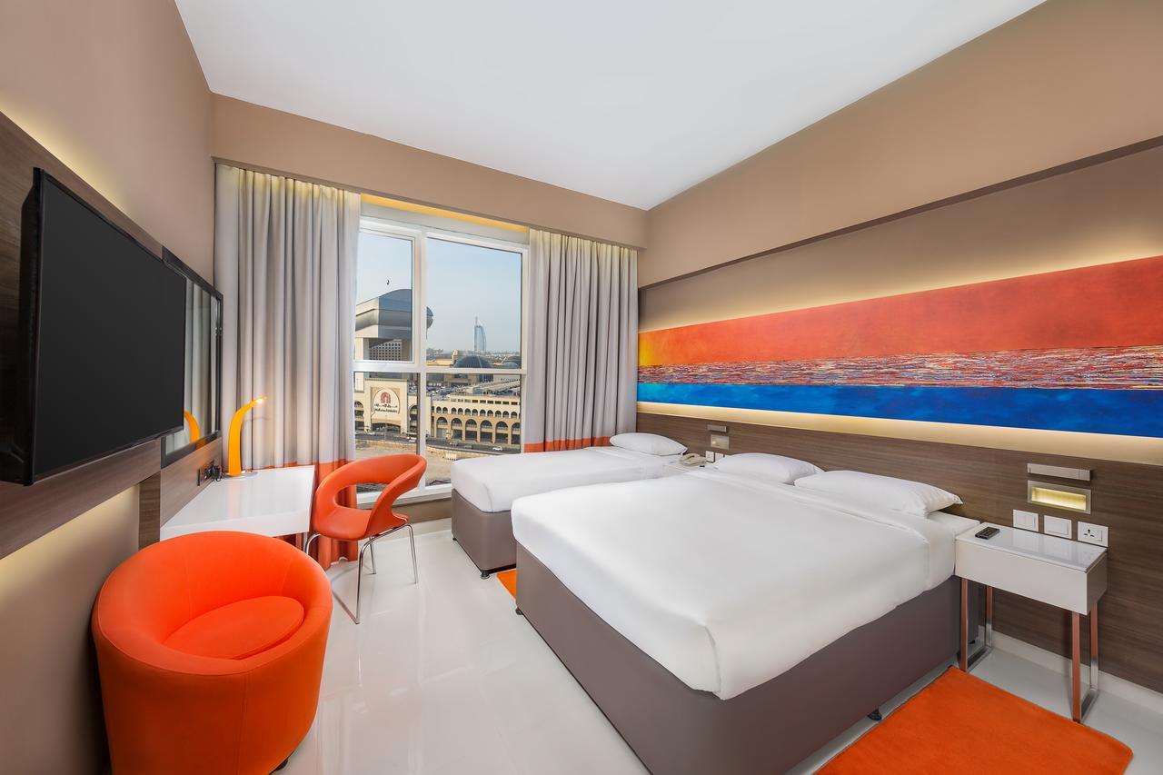ซิตี้แม็กซ์ โฮเต็ล อัลบาร์ชา Hotel ดูไบ ภายนอก รูปภาพ