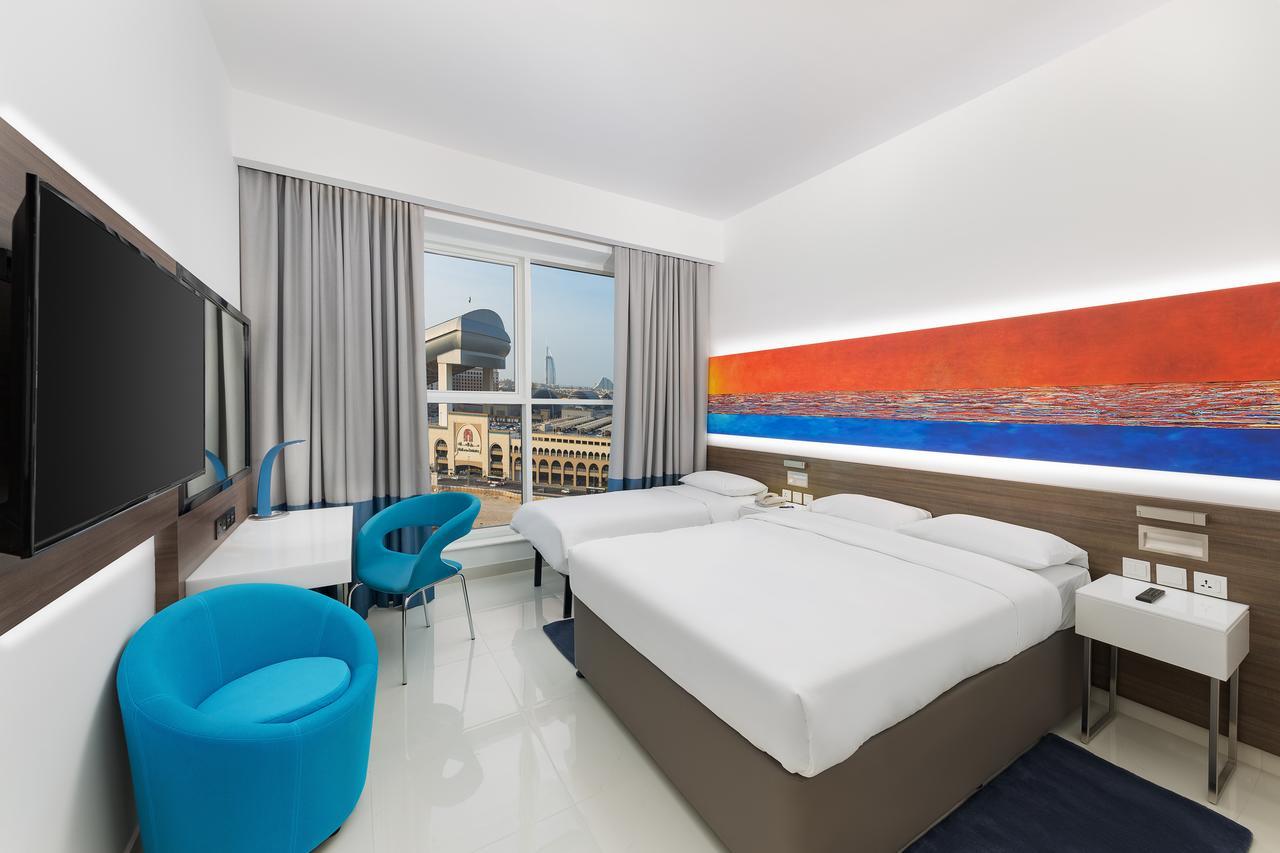 ซิตี้แม็กซ์ โฮเต็ล อัลบาร์ชา Hotel ดูไบ ภายนอก รูปภาพ